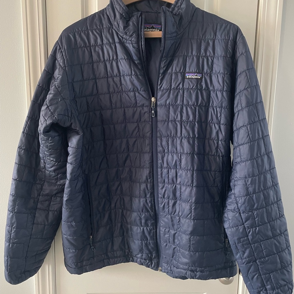 Patagonia Men’s Navy nano puff Jacket